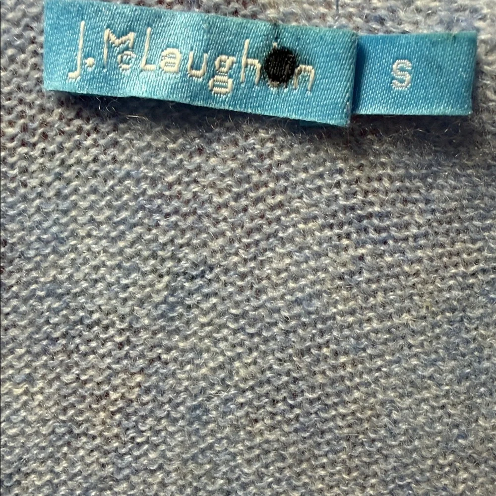 J. McLAUGHLIN SWEATER V-NECK & BACK LIGHT BLUE CASHMERE LONG SLEEVE SIZE S